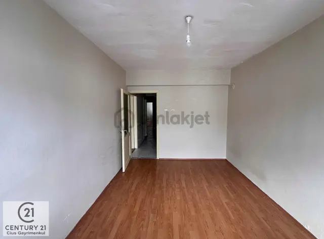 C21 Cius; Gemlik Merkezde Kiralık 2+1 Daire 3