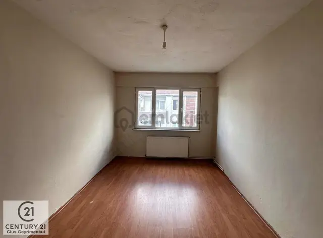 C21 Cius; Gemlik Merkezde Kiralık 2+1 Daire 4
