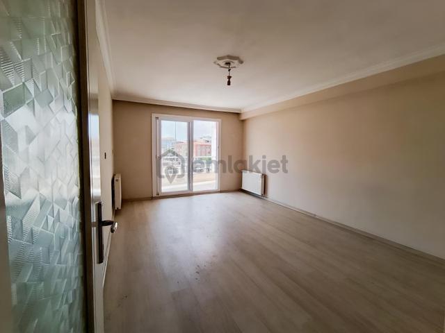 Turyap Torbalı'dan Kiralık 3+1 Daire 3