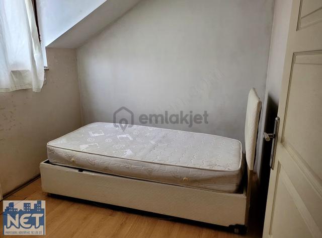Net Profesyonel Emlak'tan Kiralık Eşyalı 2+1 Çatı Katı 4