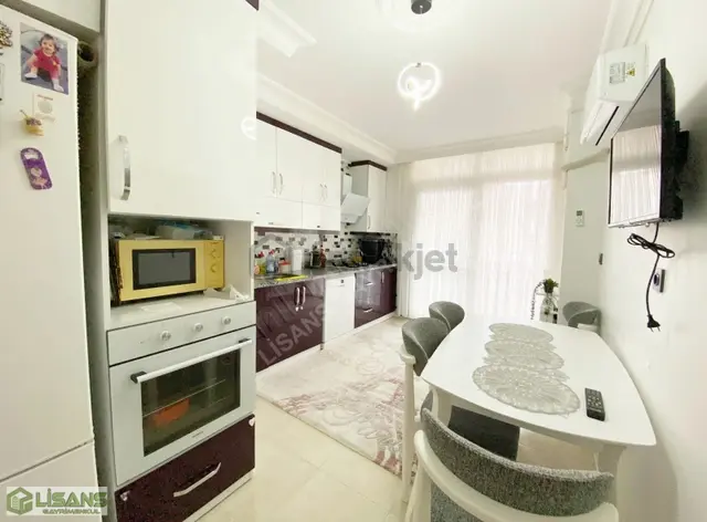 Metro_ikiz_kuleler_civarı_kapalı_mutfak_d.gazlı_3_cepheli_full_ 1