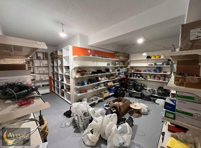 Çayırova İnönü Mh. 245m² Satılık İşyeri/dükkan/depo 4