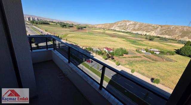 Sivas Kardeşler Mah. Lokman Hekim Cad. 3+1 Loft Satılık Daire 4