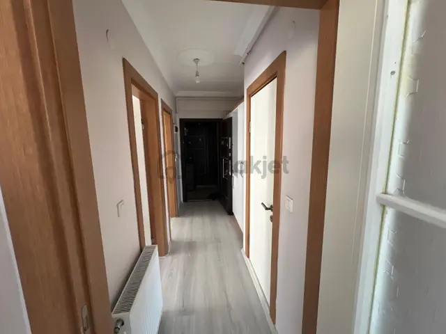 Yenikent'te Eşyalı Ve Geniş Balkonlu Kiralık 2+1 Daire 5