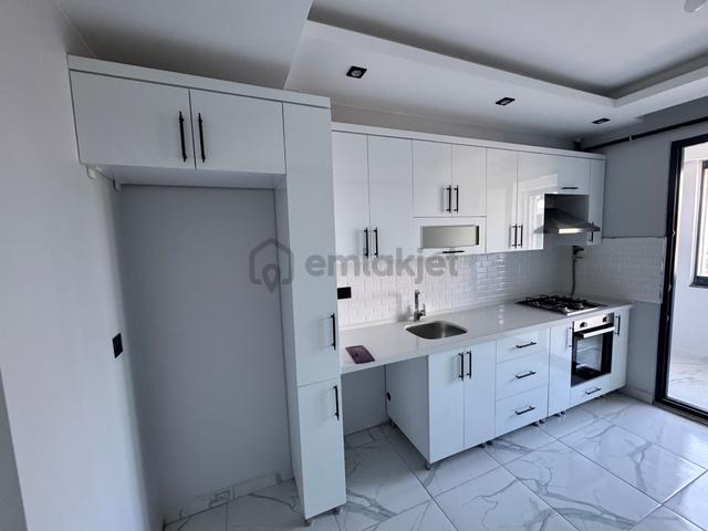 Cadde Üzeri 160 M² 5+2 Dubleks | Murat Mahallesi 5