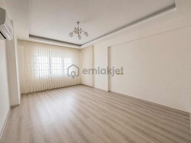 Kumluca Merkezde Krediye Uygun Satılık 3+1 Yeni Daire 1