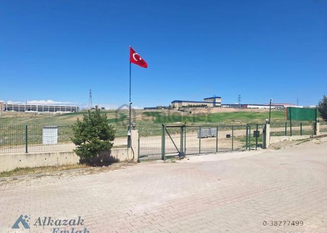 Alcı Mahallesinde Site İçerisinde Satılık 4+1 3