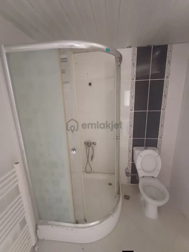 Samsun İlkadım Kadıköy Mahallesi'nde Ulugazi Tokide 3+1 Kiralık Daire 1