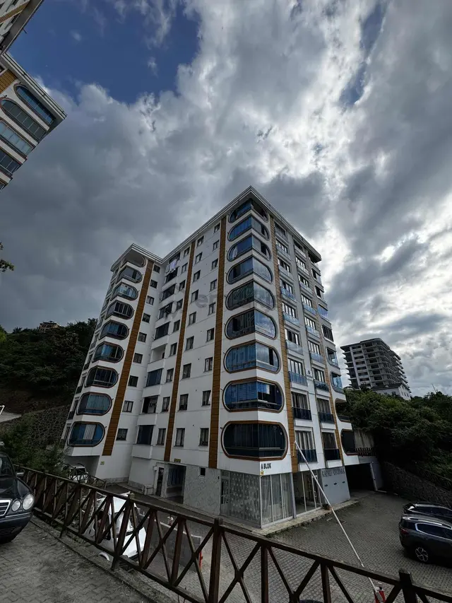 Altın Emlaktan Sürmene My Home Sitesinde Satılık 3+1 Daire 1