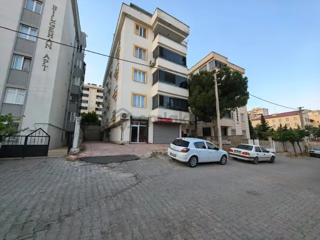 Tekstil Lisesi Üstü Kiralık 3+1 1