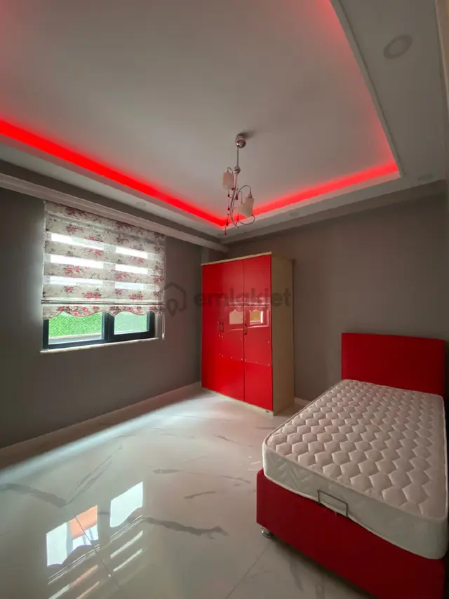 Sahibinden A Plus Eşyalı 2+1 4