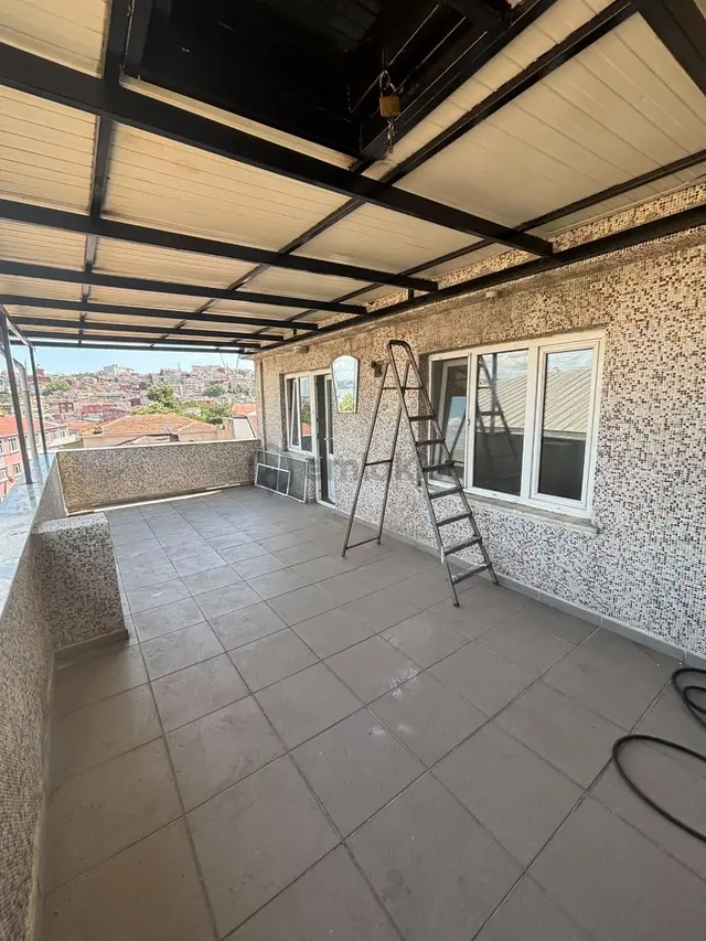 Ayvansarayda Manzaralı, Geniş 2+1 Daire 3