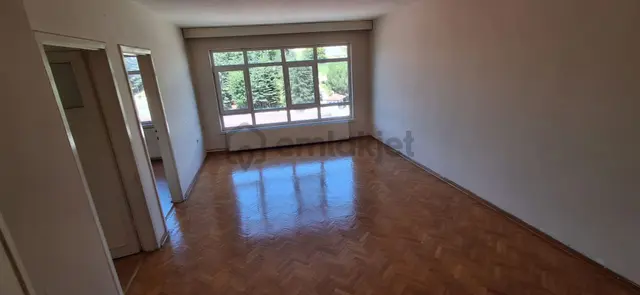 Neon Dan Etlik Perşembe Pazarı Yanı Kiralık 3