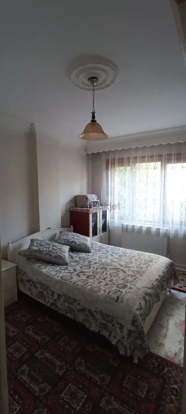 2+1 Cadde Üstü Satılık Daire 3