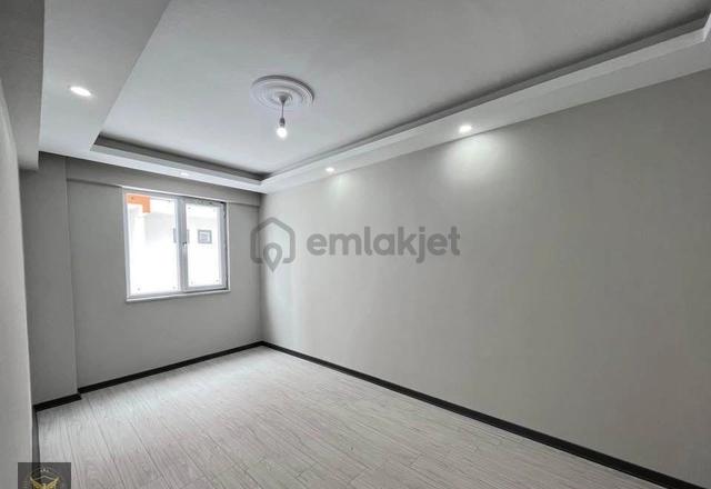 Beylikdüzü Yakuplu Mahallesinde Merkezi Konumda Metrobüse Yakın 2+1 Fırsat Dairemiz 5