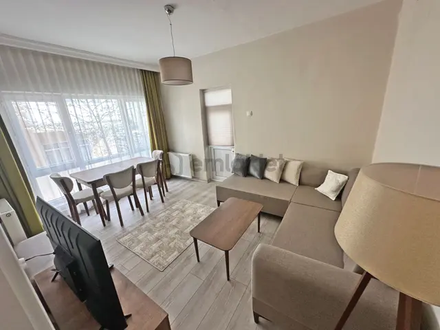Tıp Fakültesi Cadde Yakını Ara Katta Full Eşyalı 2+1 Kiralık Daire 1