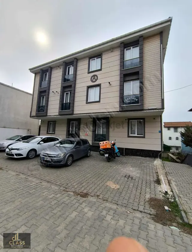 Class'tan Değirmenaltı Mah.full Eşyalı Satılık 2+1 Dairemiz 3