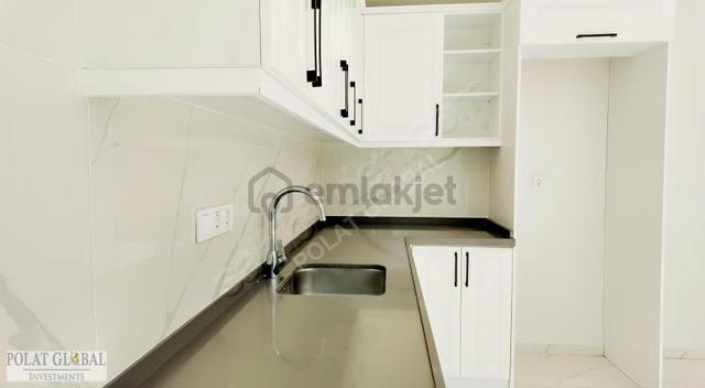 Merkezi Konumda, Sahile Çok Yakın 3+1 Bahçe Katı Sıfır Daire 1