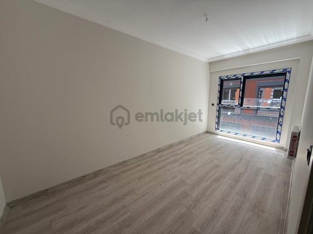 Menemen Seyrekte Kiralık 1+1 5