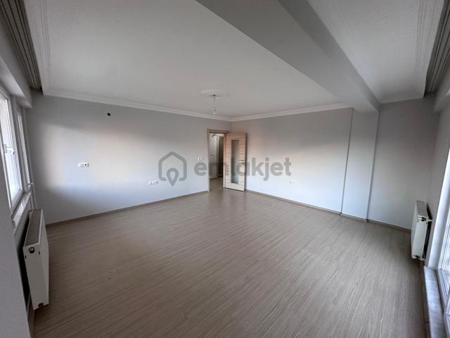 Meriç Çayrak'tan Hendek Yeni Mh.3+1 130 M2 Ara Kat Satılık Daire 4