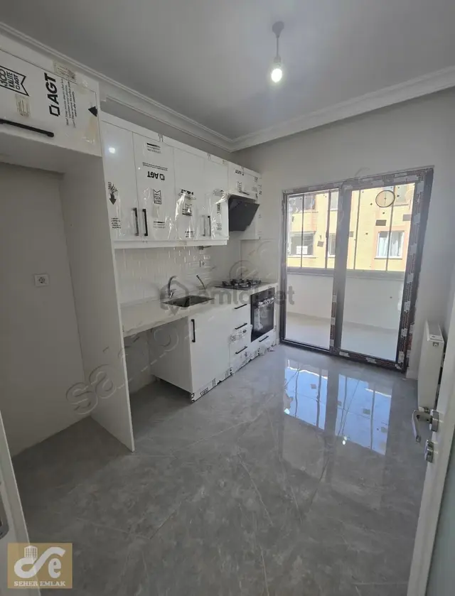Salıpazarı Yenimahalle 502. Sokakta Kiralık Sıfır Arakat Daire 2