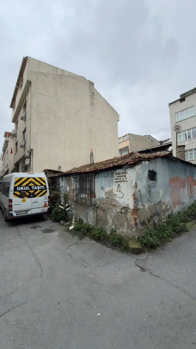 Eyüpsultan Ramiyeni’de Köşebaşı 78 Metre² Arsası Olan Gecekondulu Arsa Satılık 5