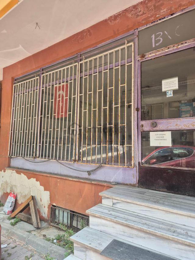 Bağlarbaşı Muhtarlık Civarında Satılık Dükkan 5