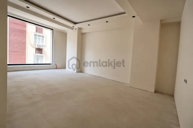 Siyavuşapaş'da Sıfır 3 .kat Büyük Daire 2+1 Ön Cephe 2