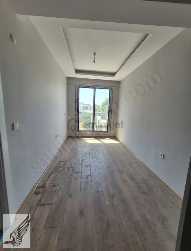 Seferihisar Fabrika Caddesinde Aydınlık Sıfır 1+1 Kiralik Daire 3