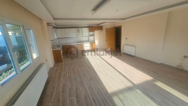 Kuşadası Ege Mah. 6+1 Çatı Dubleks, Havuzlu Site İçinde 5