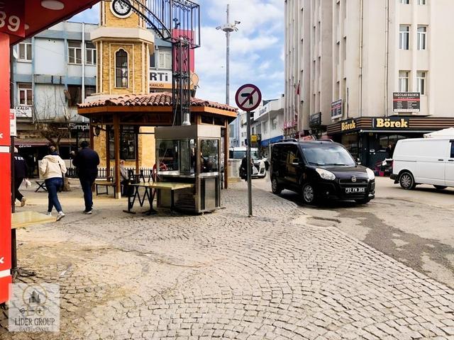 Çarşının Göbeğinde Arsa Üzerinde Tek İşyeri 4 Kat İmarlı 1