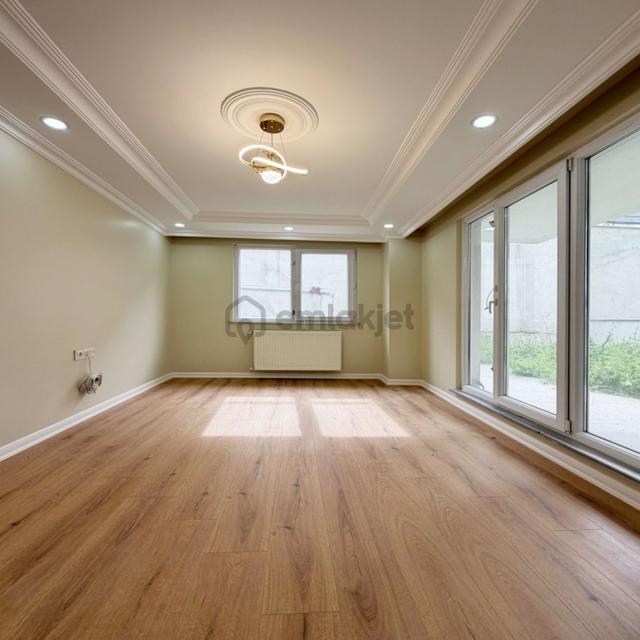 Beylikdüzü Yakuplu'da Villa Tipi Satılık 2+1 Daire 5