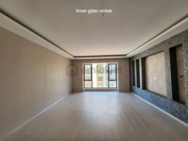 Güler^den Eymirde Sıfır 4+1 3.kat 4+1 180m2 Site İçi Manzaralııı 3
