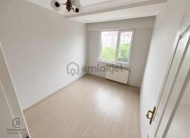 Eyüp 4+1 Kiralık Metro Yanında, 3 Balkonlu Geniş Ve Ferah Daire 4