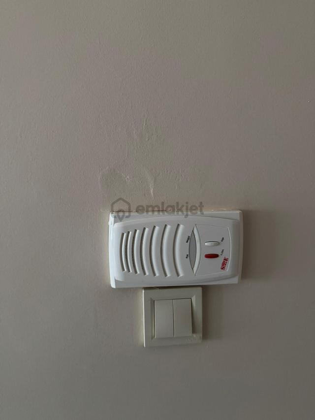 Bulvar Emlak'tan Kiralık Merkezi Konumda Geniş Eşyalı 1+1 Daire 4
