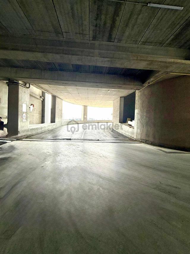 İkitelli Sinpaş İş Modern De Kiralık İşyeri Depo İmalathane 4