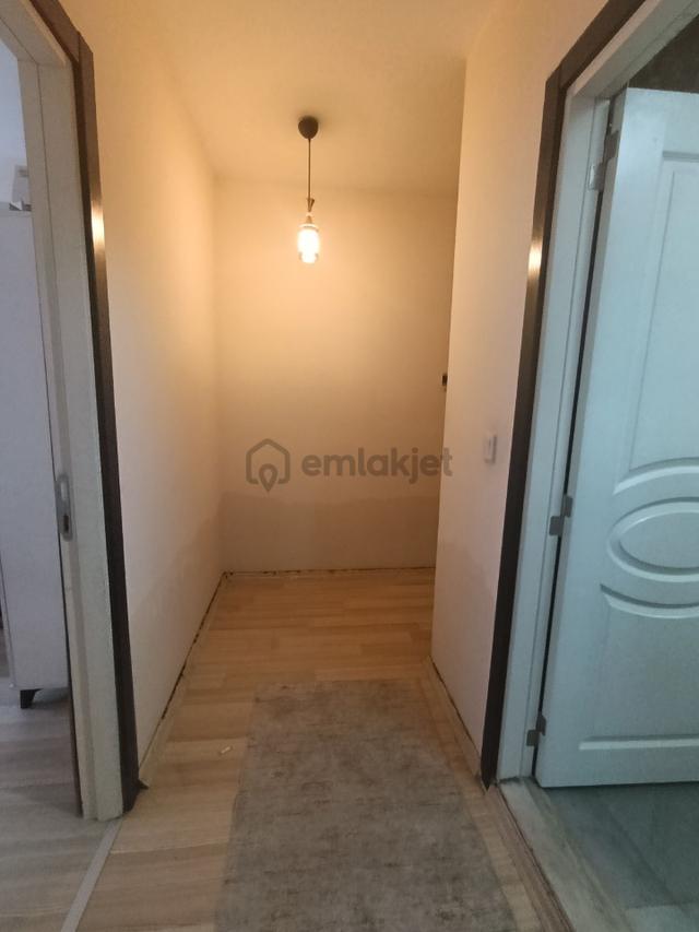 Adana Yüreğir Ptt Evleri Şehir Hastanesi Civari 1+1 Apartman Dairesi 3