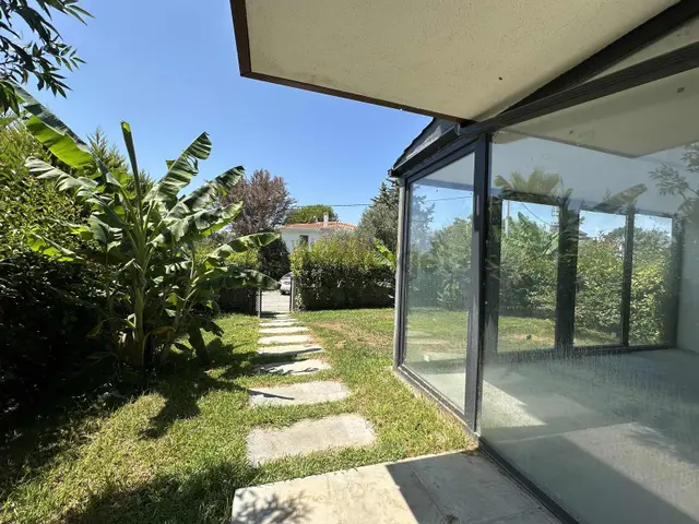 Altınkum Emlak'tan Villa Tadında 50m2 Bahçeli 1+1 Yazlık 3