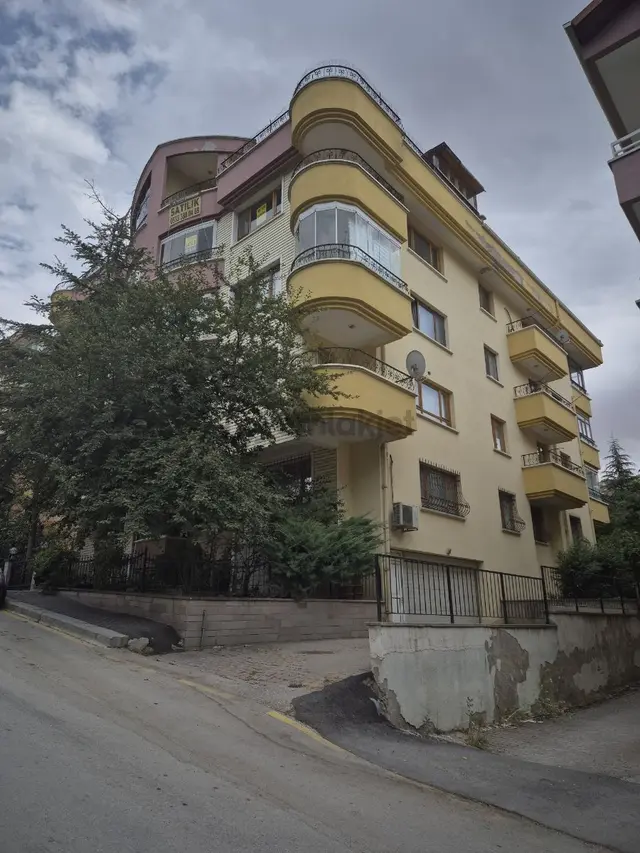 Ank Çankaya Hilal Mah.satılık 5+1 Full Yapılı 280 M2 Dubleks 2