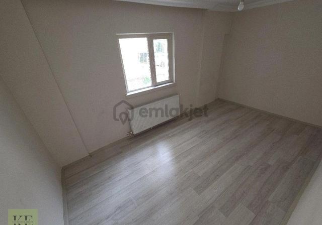 Ankara Sincan Mareşalda 2+1 Bahçe Katı Satılık Daire 4