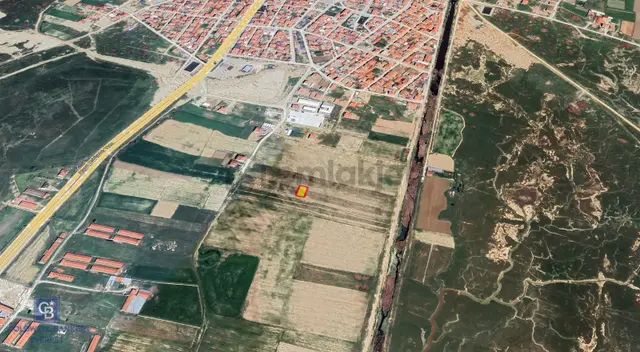 482,43 M² Müstakil Tapulu Villa İmarlı Arsa 4
