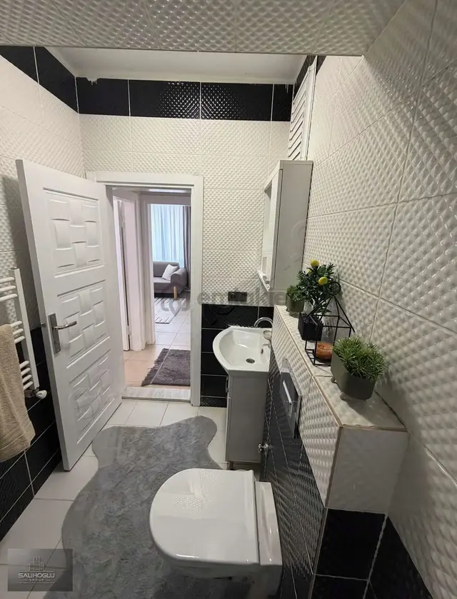 Diş Hastahanesi Ve Medara Yürüme Mesafesi Lüks 2+1 Daire 2