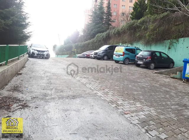 Akçakoca Üniversite Konutları Kısmen Eşyalı 3+1 115 M2 Kiralık 2