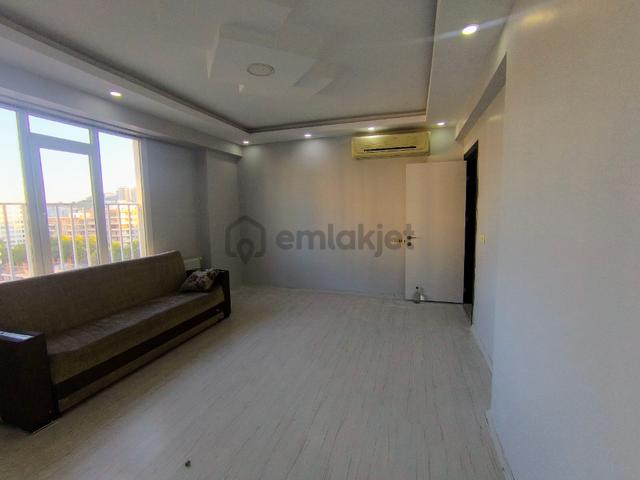 Akpıyar Mah Harika Konumlu Geniş Yapılı 2+1 Çift Asansörlü Ara Kat 4