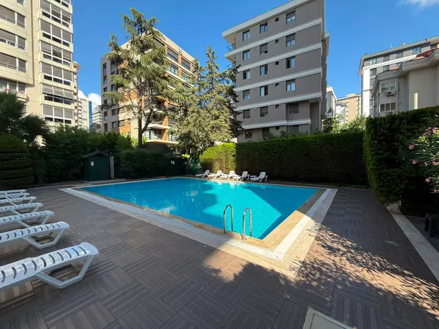 Deniz Manzaralı, Bağdat Cd. Paralel 3+1 Satılık Daire (130 M²) 1