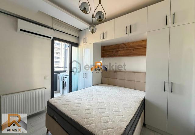 Rivax'tan Tece'de Havuzlu Sitede Ful Eşyalı Kombili Lüks 1+1 ! 4