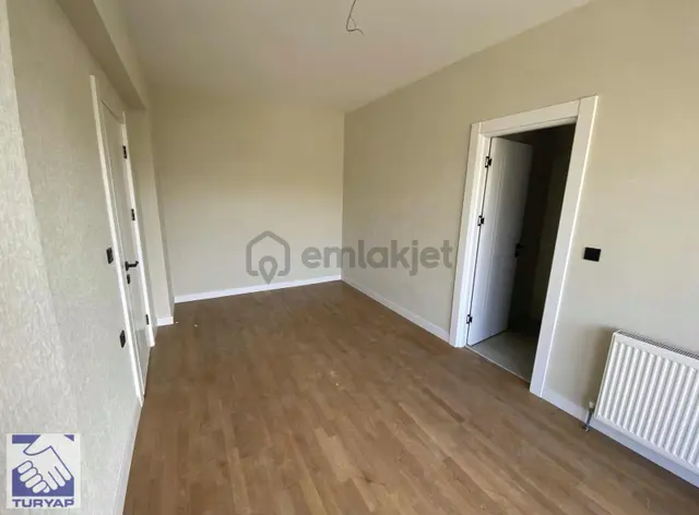 Eskişehir Yolunda Orman Manzaralı Metroya Yakın 2+1 Kiralık 5