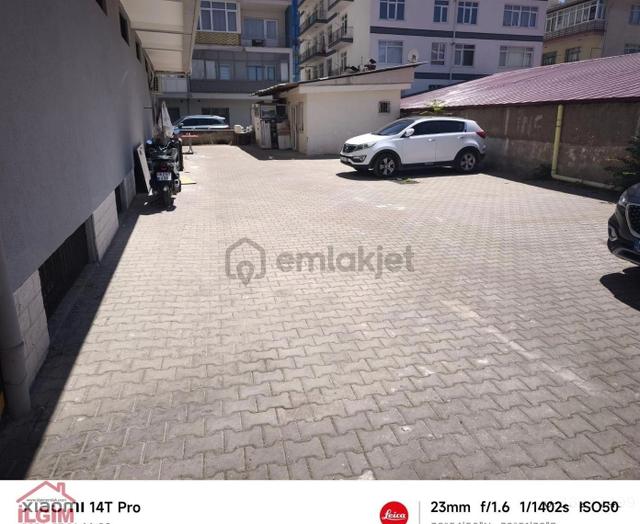 Esat Kavaklıdere Bankacı Sok 4 Kat Merkezi Sis Asansörlü Ön Cephe 2