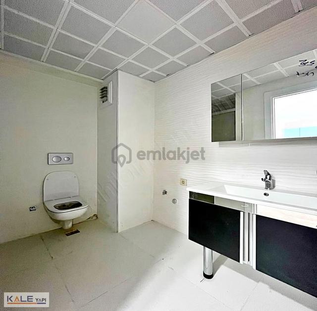 Bahçeşehir'in En Gözde Lokasyonunda Site İçinde Şık 1+1 4