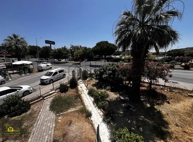 Çeşme Marinaya Yürüyüş Mesafesinde 2+1 Geniş Kapalı Mutfak Daire 4